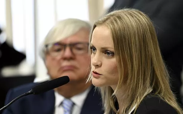 Senado aprova o nome de Verônica Sterman para ser ministra do STM