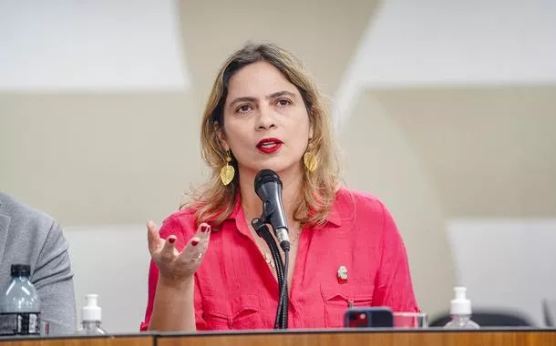 Beatriz Cerqueira
