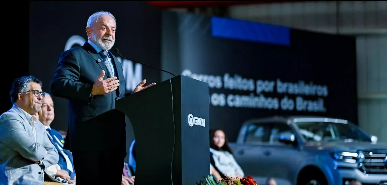 Presidente da República, Luiz Inácio Lula da Silva, durante visita à linha de produção e cerimônia de inauguração da Fábrica da GWM Brasil