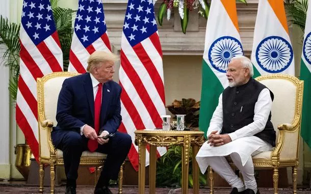 Donald Trump se reúne com primeiro-ministro da Índia, Narendra Modi, em Nova Délhi
