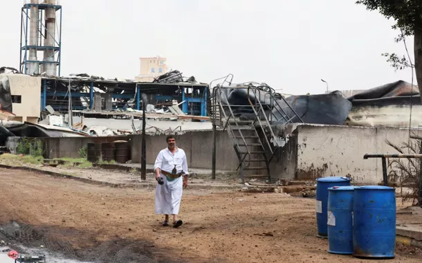 Israel ataca usina de energia no Iêmen em ofensiva contra Houthis