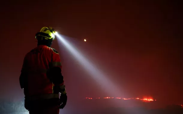 Incêndios se espalham pela Espanha - 17/08/2025