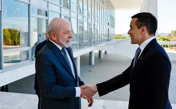 Em recado a Trump, Lula diz que 'não é preciso violar a soberania alheia para combater o crime organizado'