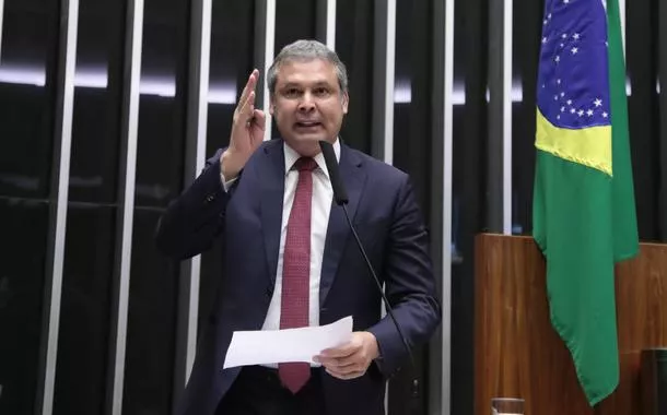Lindbergh Farias