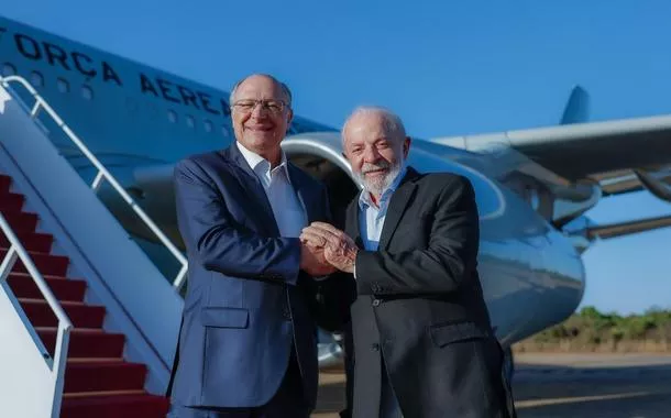 Lula embarca para a Colômbia para participar da V Cúpula da OTCA