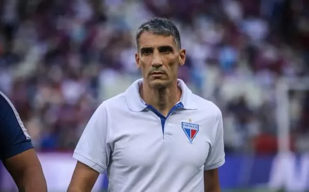 Santos acerta a contratação do treinador Juan Pablo Vojvoda