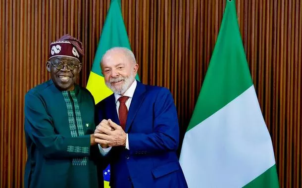 "Sua vinda significa a volta do Brasil à África", diz Lula ao presidente da Nigéria