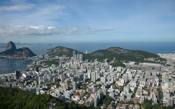 BNDES e BID promovem fórum para impulsionar inovação financeira no desenvolvimento urbano