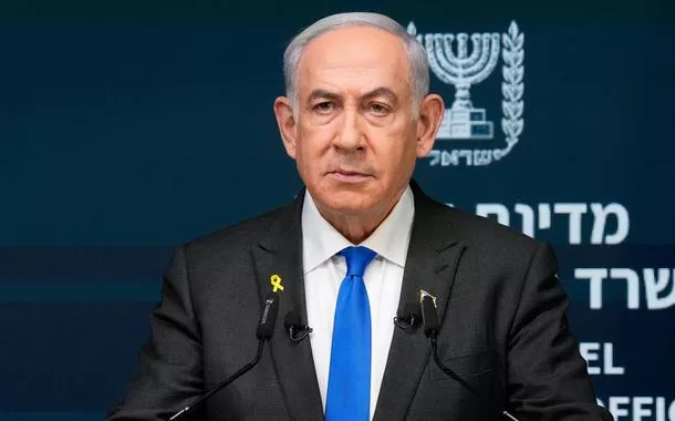 Netanyahu chama de "acidente" massacre em hospital de Gaza que matou jornalistas e civis