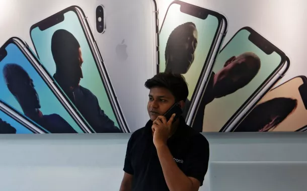 Apple amplia produção de iPhones na Índia e desafia pressão de Donald Trump