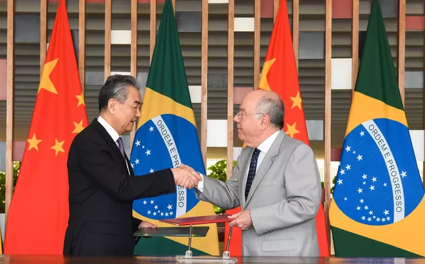Wang Yi e Mauro Vieira, chanceleres da China e Brasil