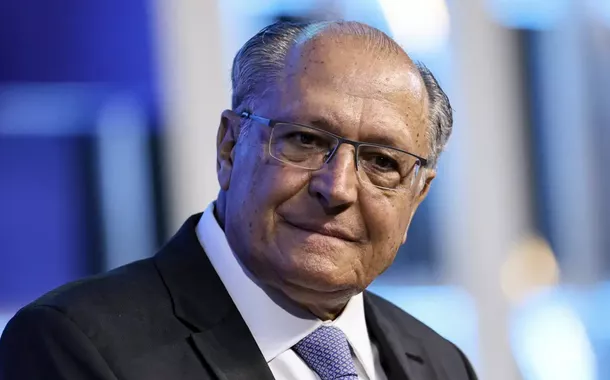 Alckmin destaca avanço em projetos para reduzir dependência nacional de fertilizantes externos