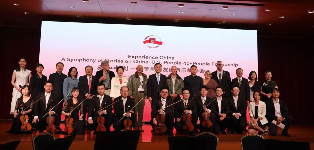 Sinfonia de histórias sobre amizade entre China e EUA é realizada em Washington D.C.