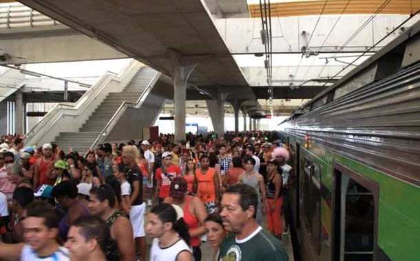 Entidades lançam campanha contra privatização do Metrô do Recife: 'transporte é direito do povo, não mercadoria'