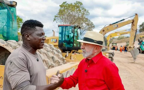 "Quem planta a verdade colhe a verdade", diz Lula ao lançar megapacote de obras em Minas Gerais