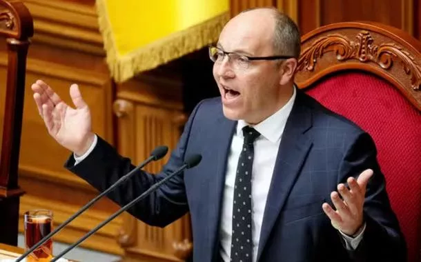 Ex-presidente do parlamento ucraniano Parubiy é morto a tiros em Lviv