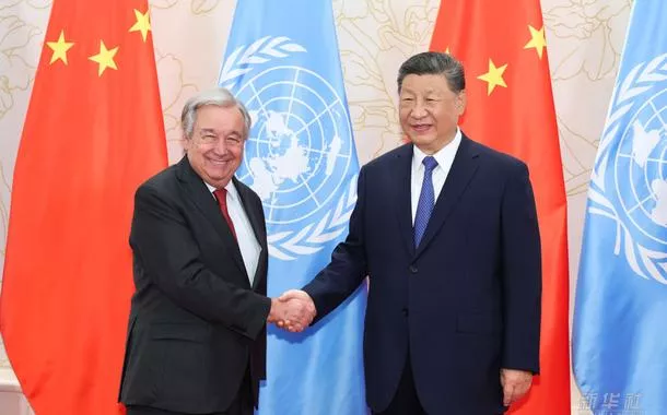 Xi Jinping recebe secretário-geral da ONU em Tianjin