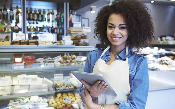 Franquias de alimentação crescem no Brasil e consolidam setor como líder do franchising