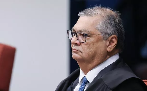 Dino prepara julgamento no STF sobre emendas parlamentares após aprovação da PEC da Blindagem