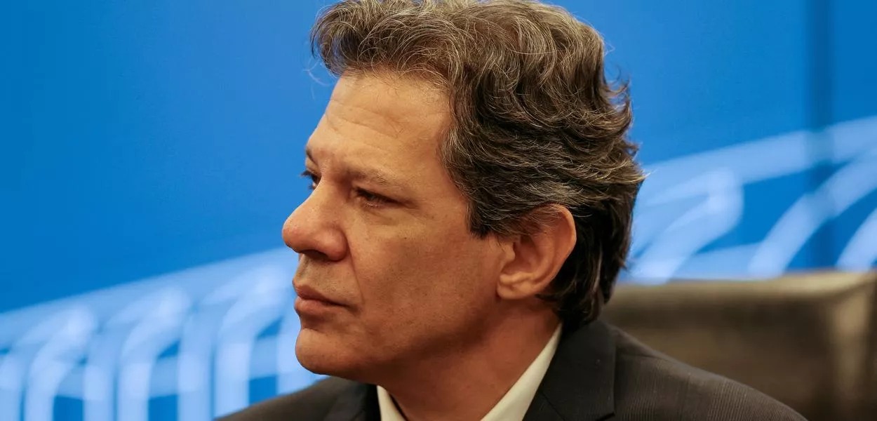 O ministro da Fazenda, Fernando Haddad, participa de entrevista coletiva à imprensa em Brasília - 28/08/2025