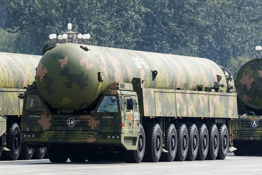 Formação de míssil nuclear
