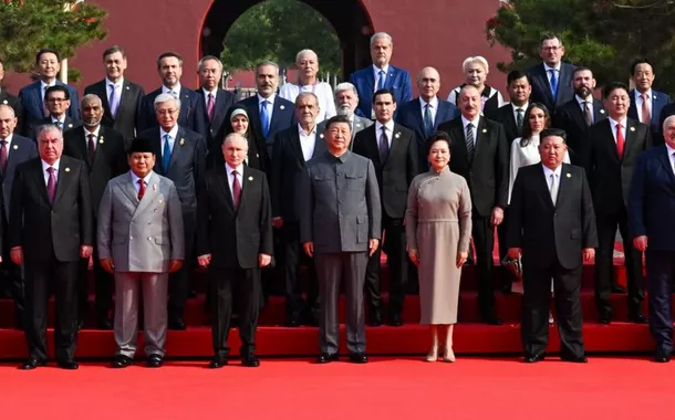 Xi recebe líderes de dibversos países no Dia da Vitória 