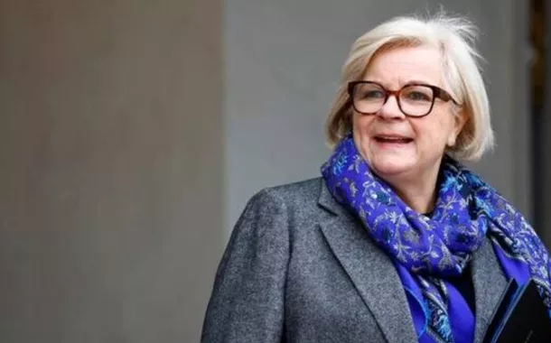 Catherine Vautrin, ministra da Saúde daFrança