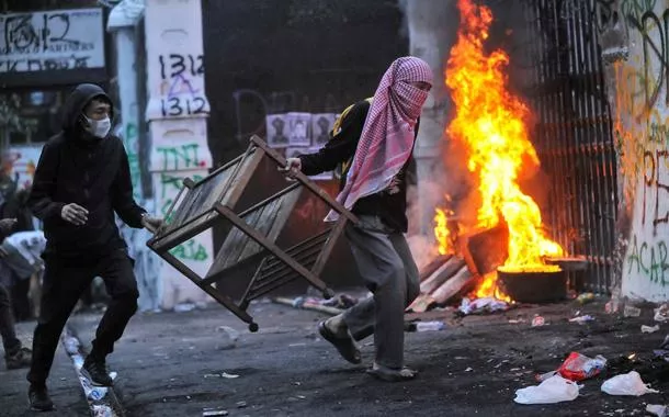Protesto em Bandung, na Indonésia - 1/9/2025   