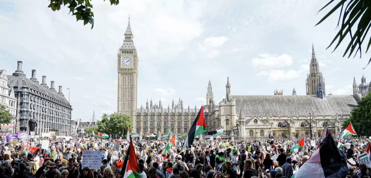 Protesto contra o genocídio palestino em Londres, Grã-Bretanha, em 6 de setembro de 2025