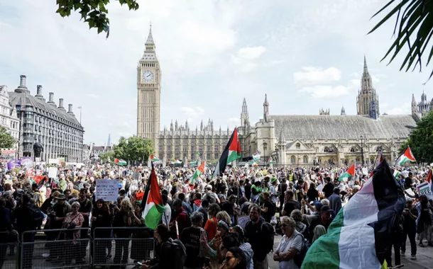 Protesto contra o genocídio palestino em Londres, Grã-Bretanha, em 6 de setembro de 2025
