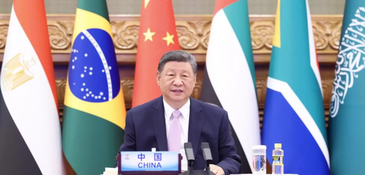 O presidente da China, Xi Jinping, discursa em cúpula online do BRICS - 8 de setembro de 2025