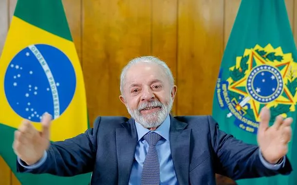 CNT/MDA: Lula sai na frente em todos os cenários testados