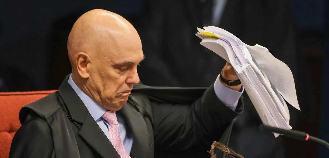 Brasília (DF) 09/09/2025 - O ministro relator Alexandre de Moraes durante sessão da Primeira Turma do  Supremo Tribunal Federal (STF) que retoma o julgamento dos réus do Núcleo 1 da trama golpista  