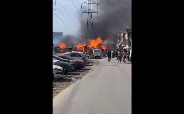 Incêndio no Rio deixa três mortos e paralisa 11 estações do metrô