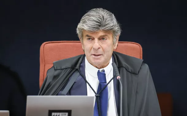Voto de Fux deixa defesa de Bolsonaro eufórica; ministros do STF veem incoerência