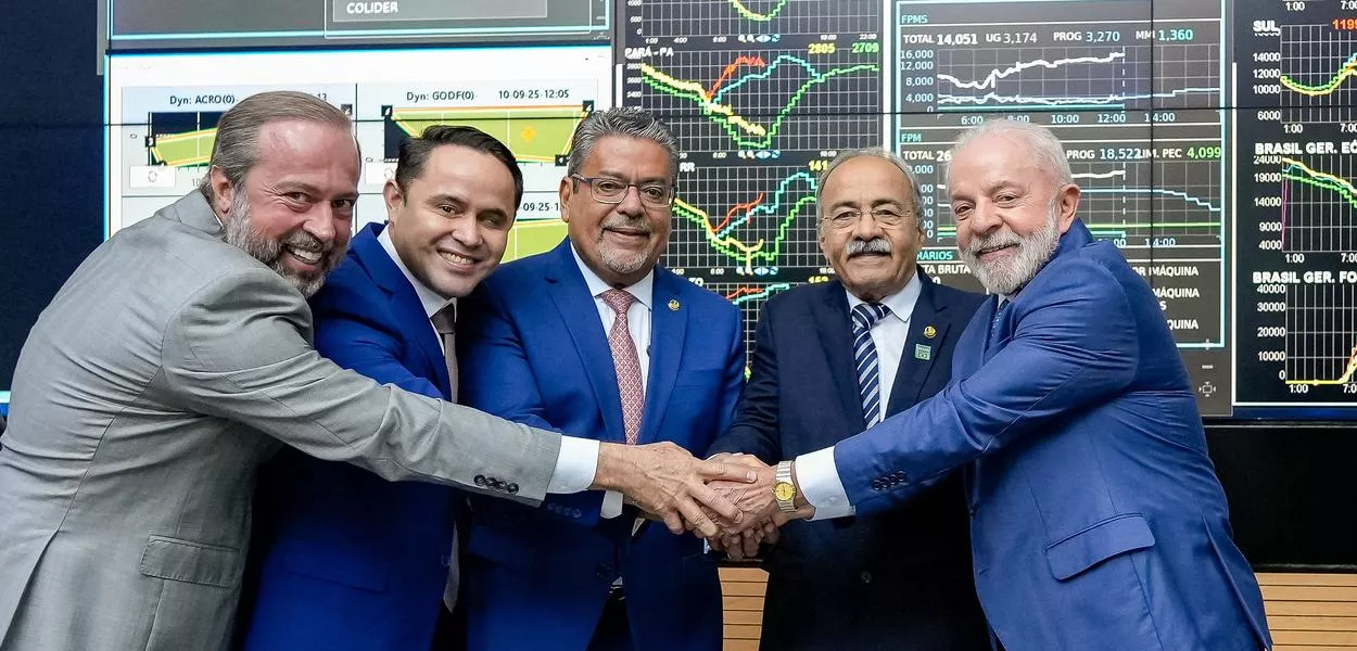 Visita alusiva aos testes de energização da Linha de Transmissão Manaus-Boa Vista, realizada pelo Operador Nacional do Sistema Elétrico