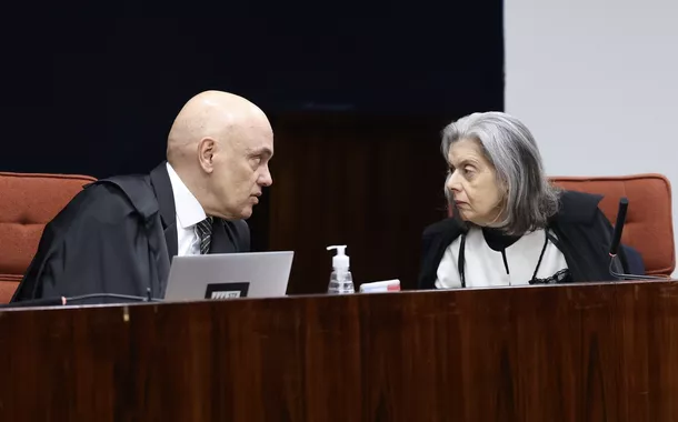 Cármen Lúcia afirma que golpe de Estado é crime e rejeita "aventuras ditatoriais"