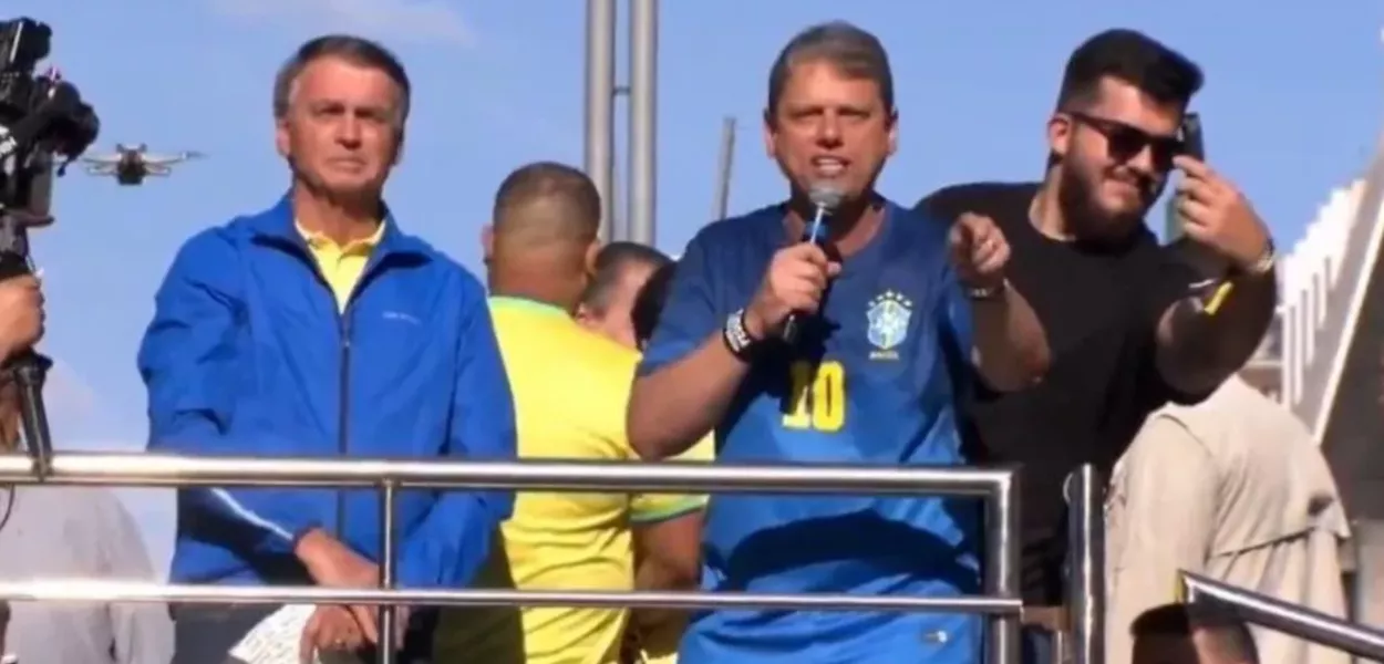 Centrão pressiona para Bolsonaro definir apoio a Tarcísio