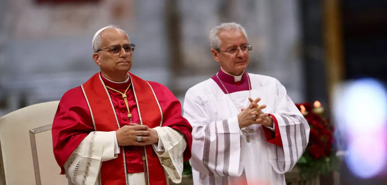  Papa Leão 14 conduz celebração na Basílica de São Paulo, em Roma
