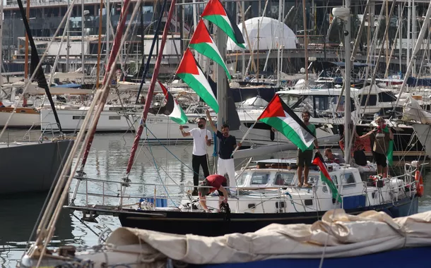 Brasileiro relata vigilância israelense contra flotilha rumo a Gaza e cita apoio do Itamaraty