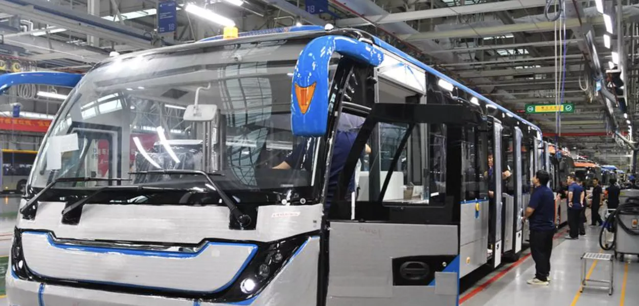 Ônibus elétricos na China