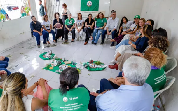 Janja em visita a Cozinha Comunitária Sustentável