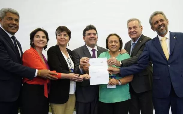 Governadores do Nordeste firmam compromissos climáticos e destacam papel da região no desenvolvimento sustentável