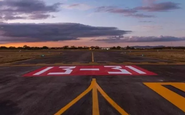 Licitação para reforma do Aeroporto Oscar Laranjeira, em Caruaru, é suspensa após o TCE-PE apontar sobrepreço e falhas no edital