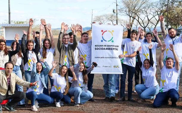 Oficinas de educação midiática capacitam jovens no Paraná e Mato Grosso do Sul contra desinformação climática