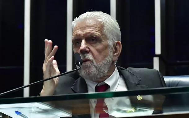 Jaques Wagner admite reduzir pena dos 'bagrinhos', mas não de mandantes de ações golpistas