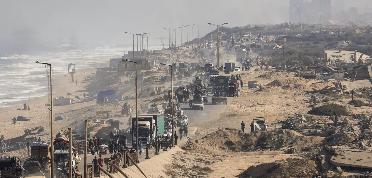 Genocídio promovido por Israel destruiu a cidade de Gaza