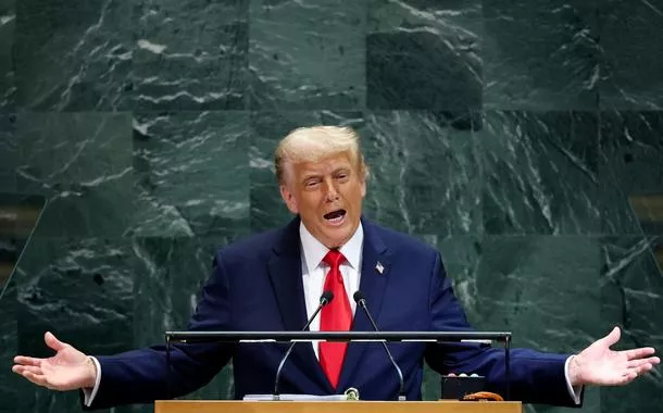 Trump faz discurso de autoexaltação na ONU, reivindica Nobel da Paz e acena a Lula