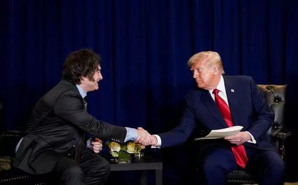 Trump promete apoio a Milei, mas descarta 'resgate' financeiro