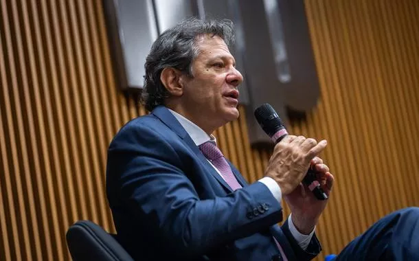 Para Haddad, Brasil precisa de uma classe dirigente que não pense apenas em dinheiro